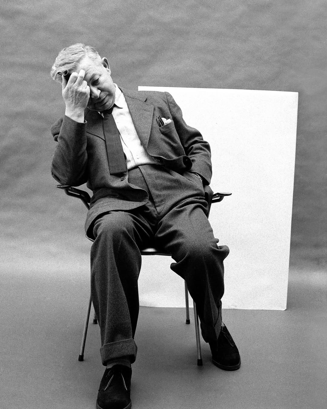 Arne Jacobsen. Design with Clarity and Precision